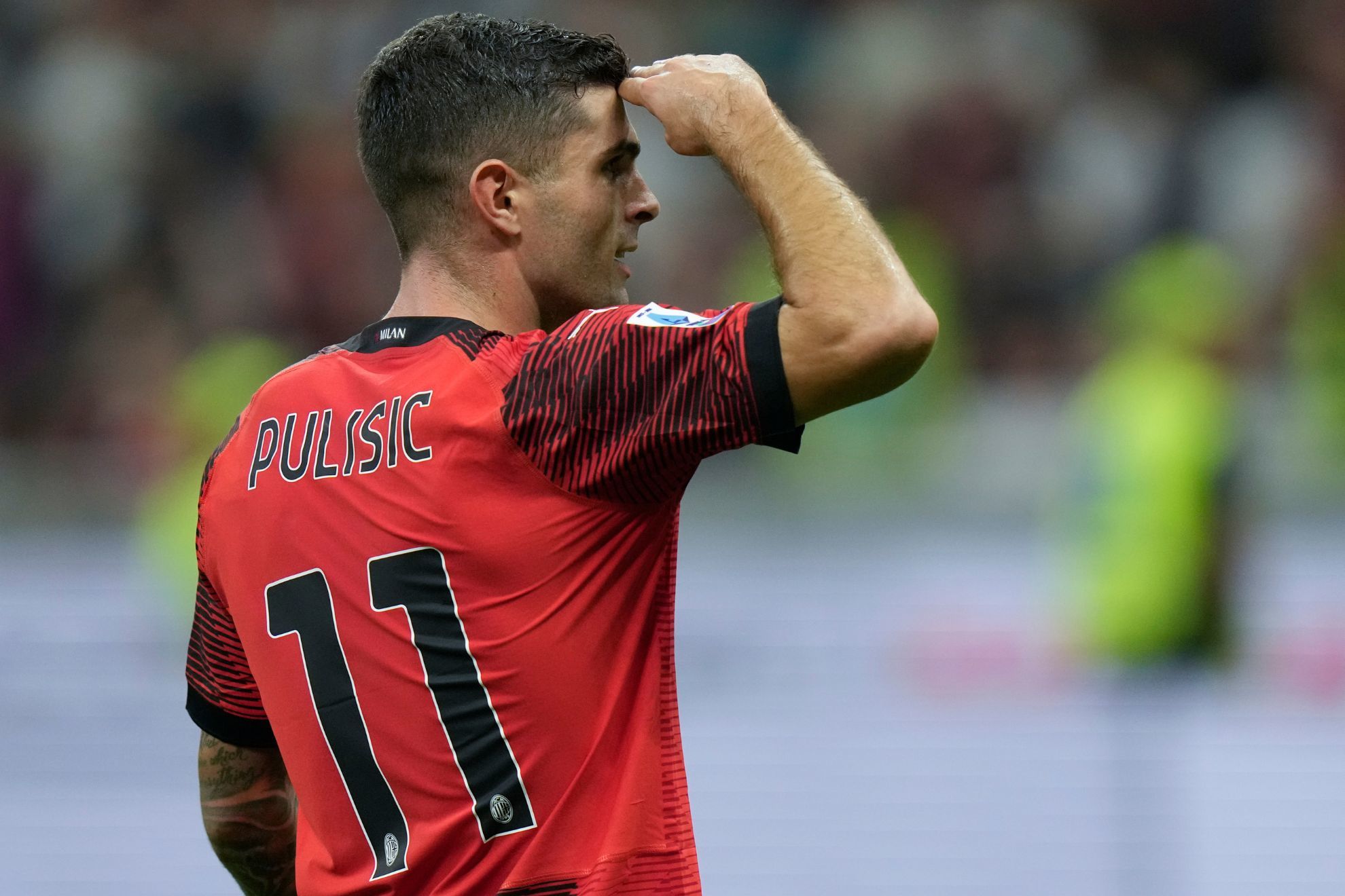 Pulisic celebrando un gol con el Milan