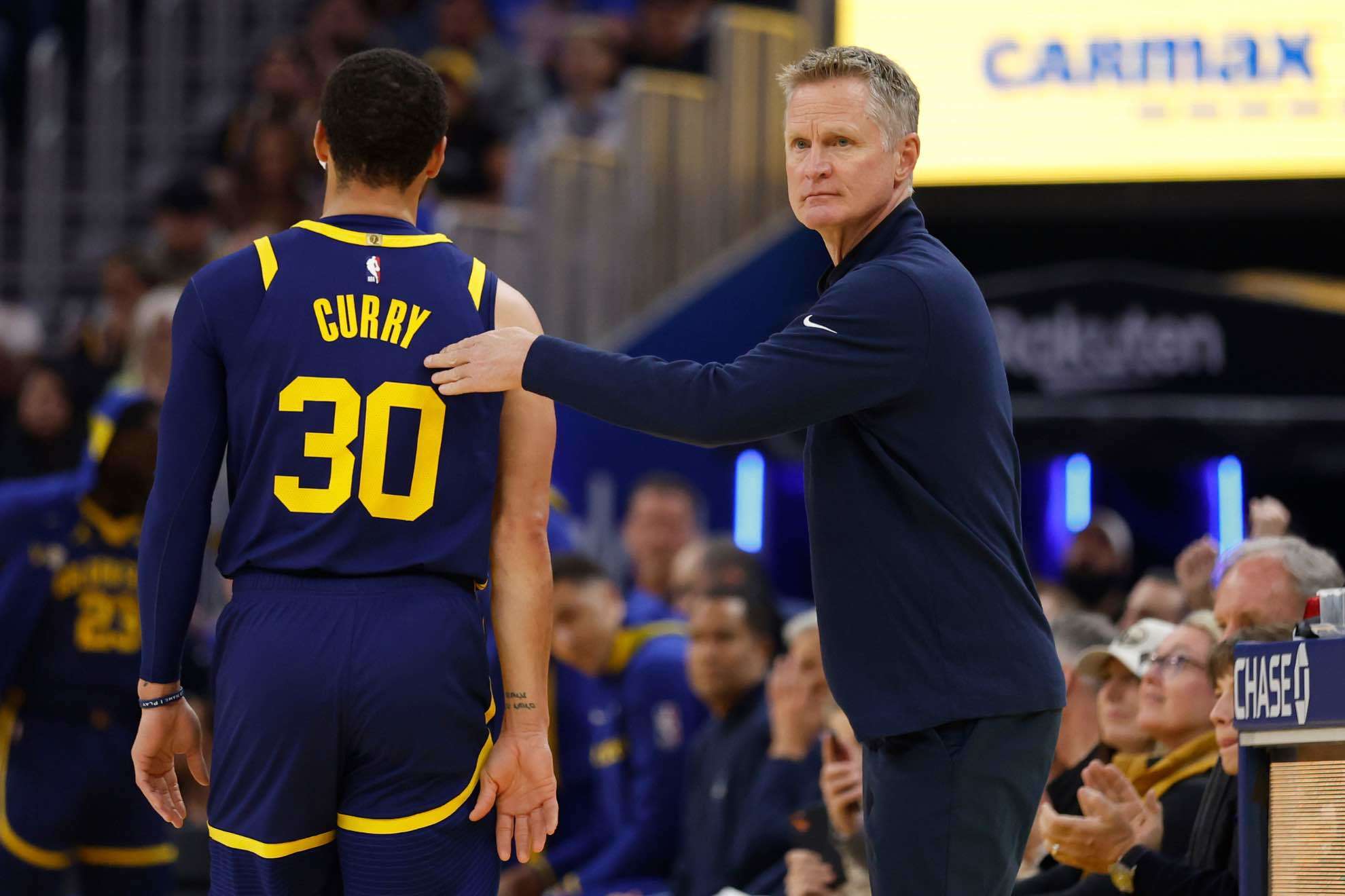 Stephen Curry spent more time on the bench than he would have liked in the fourth quarter