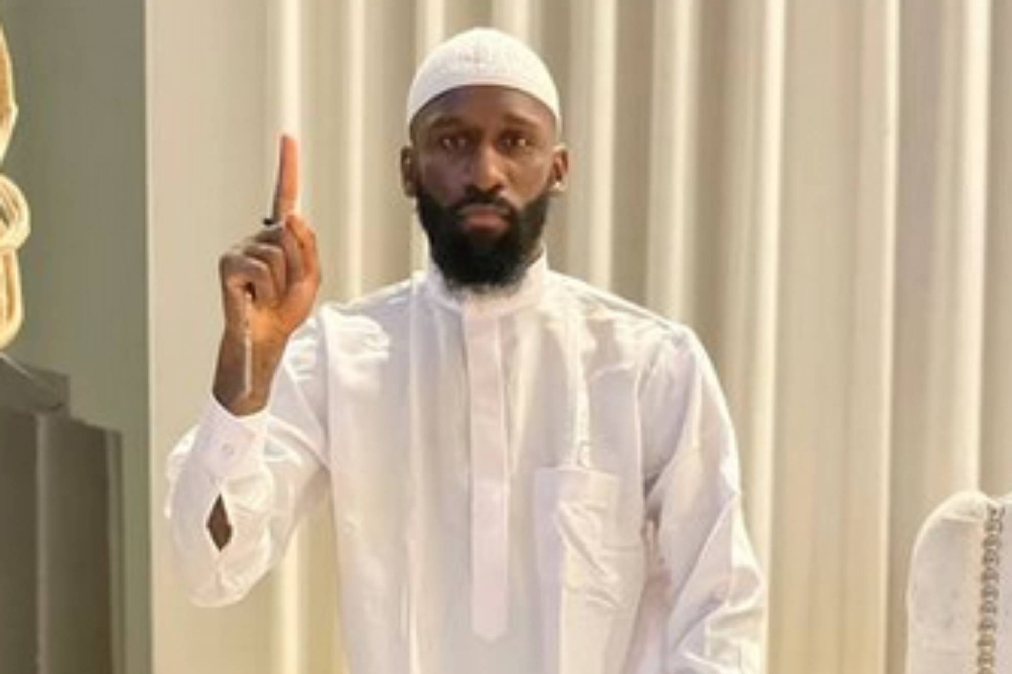 Rüdiger breaks silence after gesture linking him to ISIS: I have given third parties the opportunity to misinterpret