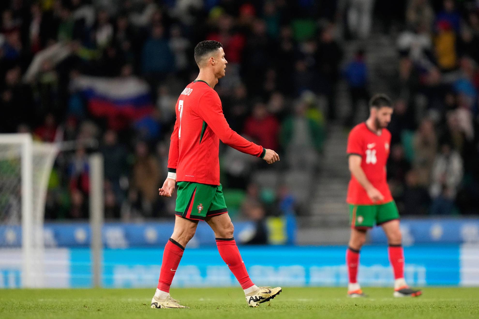 Cristiano Ronaldo durante el partido ante Eslovenia con la selecci�n portuguesa.