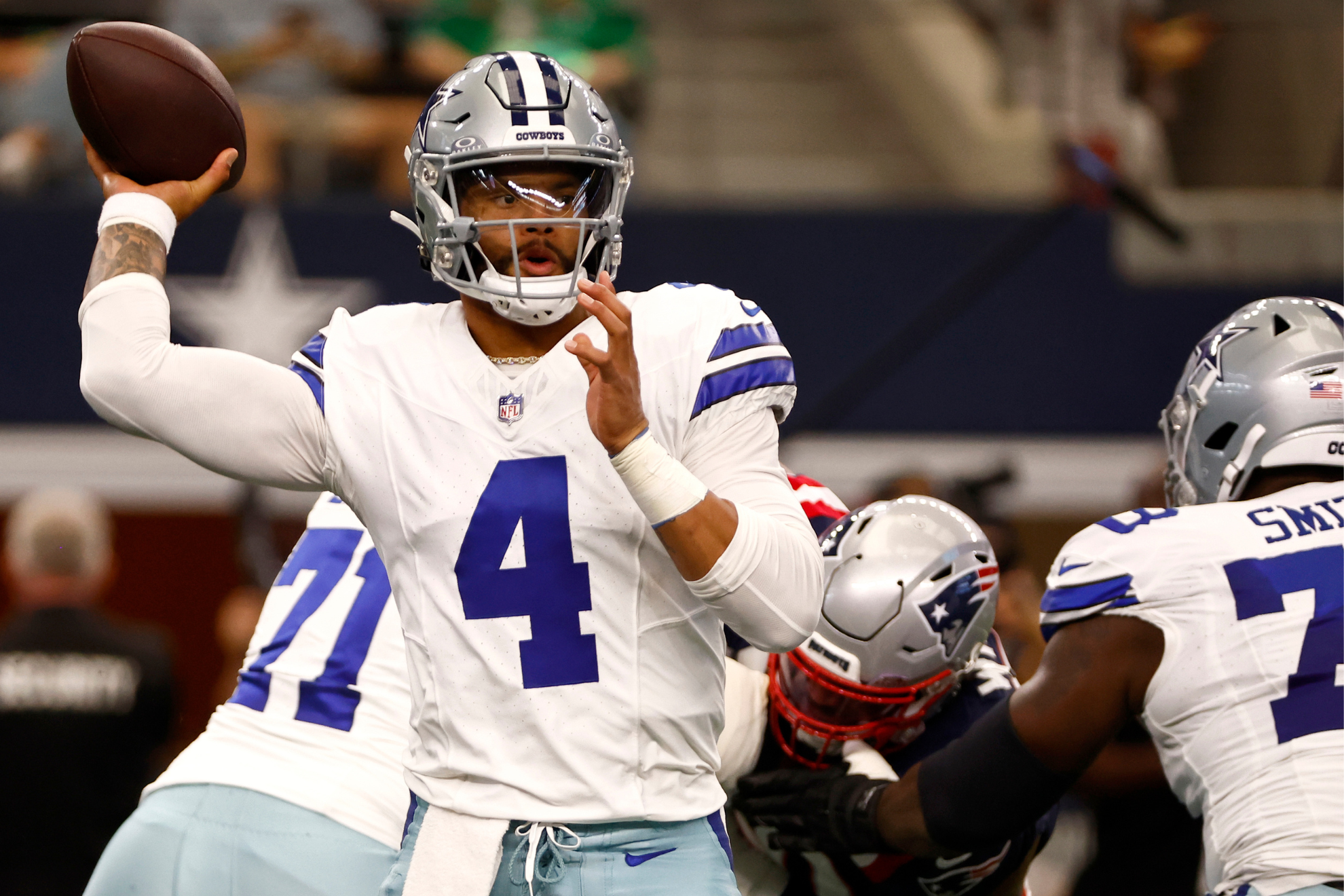 Dak Prescott led the NFL with 36 touchdown passes in 2023.