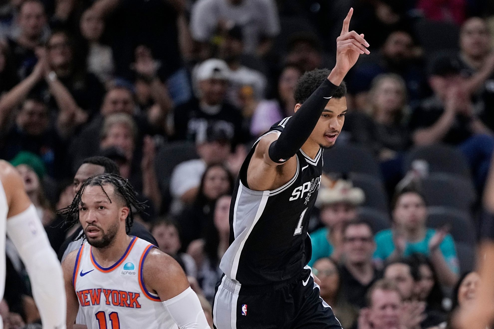Brunsons 61 points not enough as Wembanyama carries Spurs past Knicks
