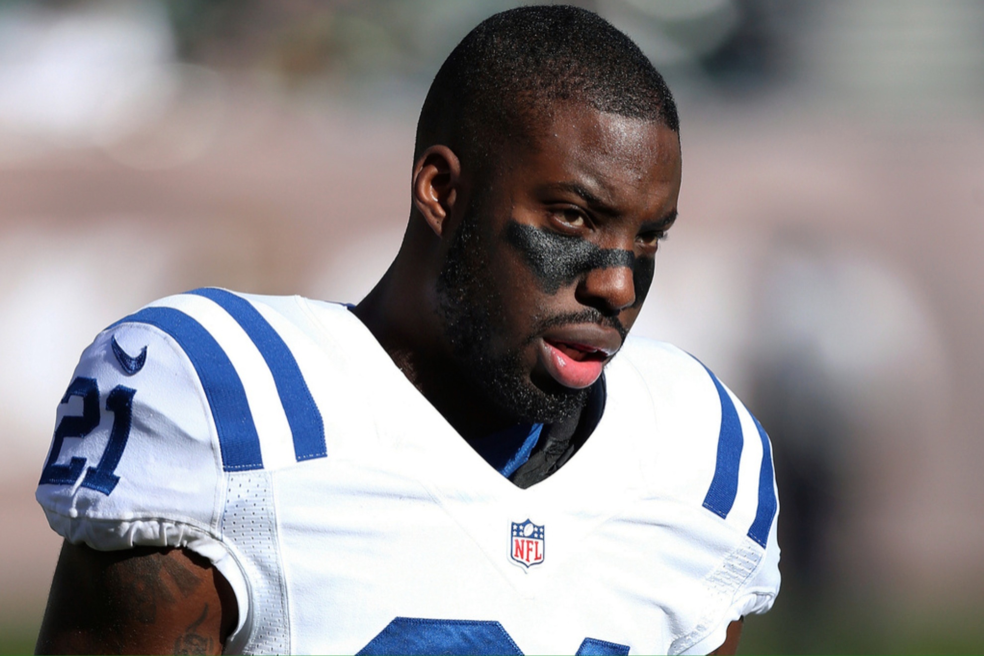 Police launched an investigation into the death of Vontae Davis.