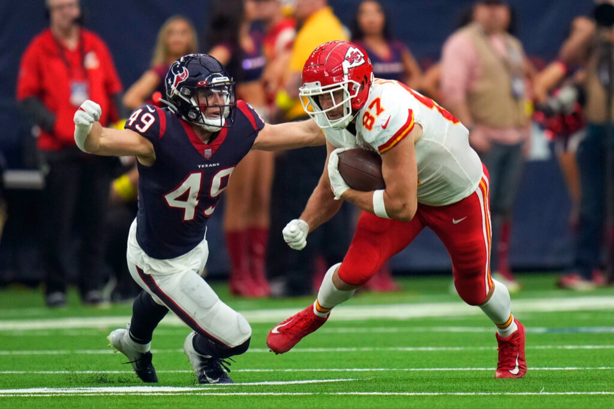 The Houston Texans will pose a serious threat for the Kansas City Chiefs in the AFC