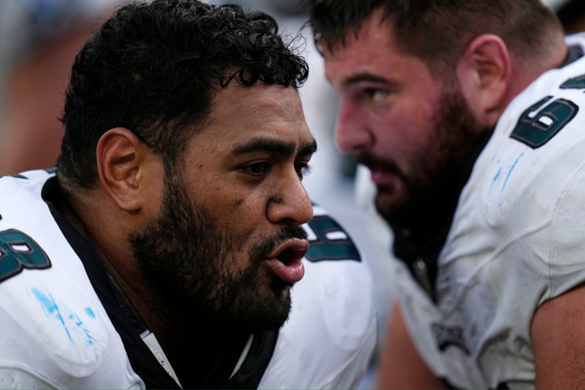 Jordan Mailata just became one of the highest-paid left tackles in the NFL