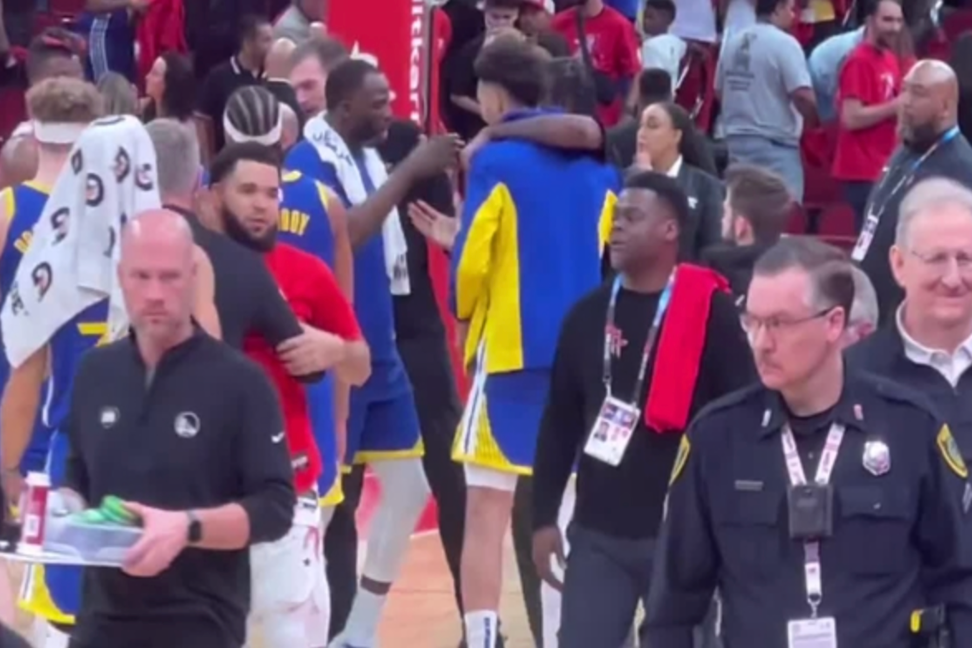 Warriors trolled from the bench by Rockets player Tari Eason... but it backfired