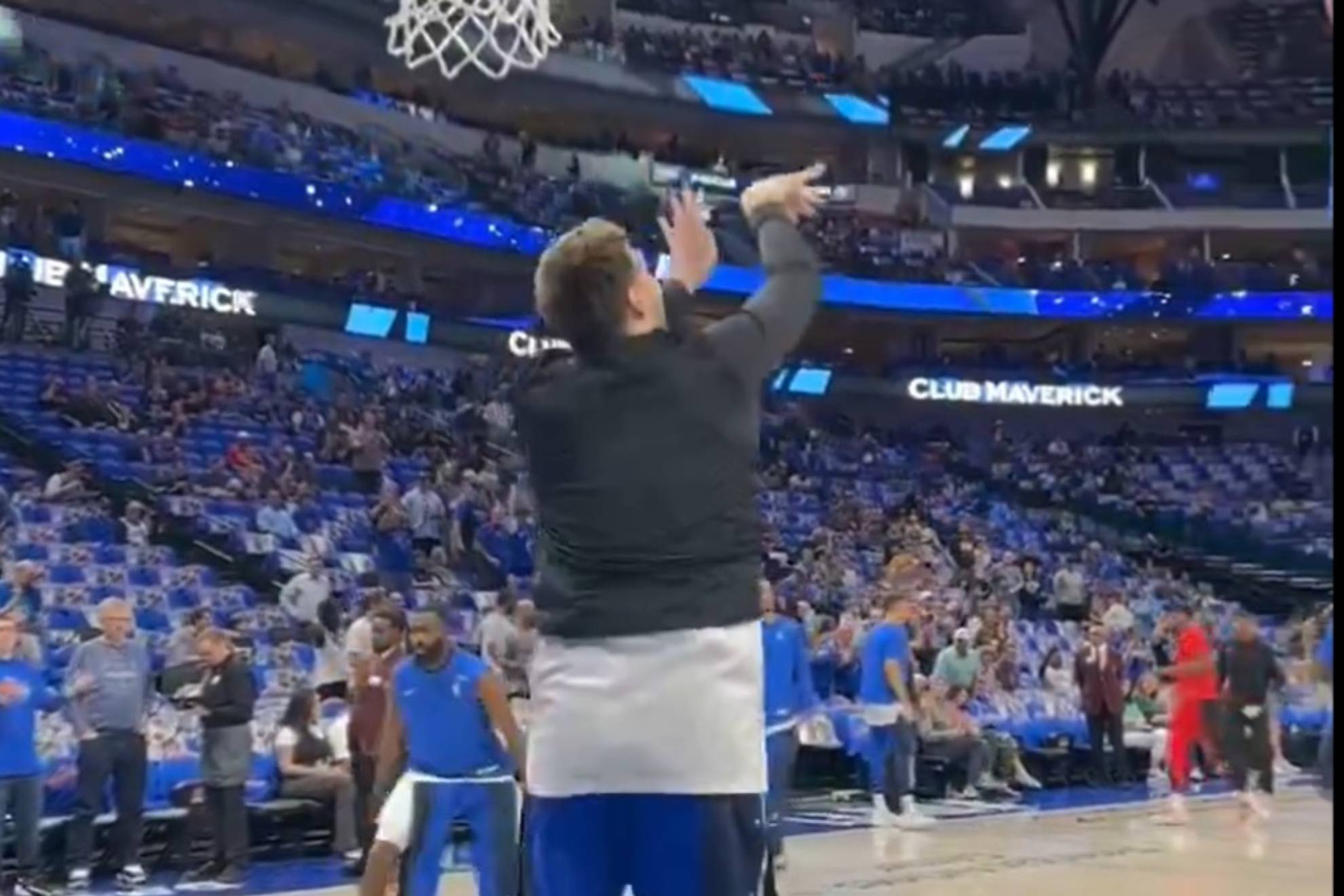 Doncic continues to amaze: the Dallas Mavericks star shows off his incredible skill again