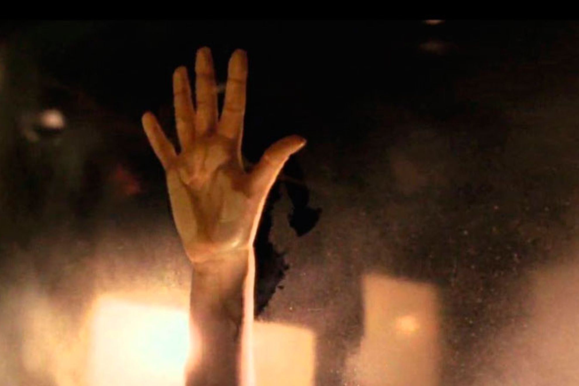 La mano de Rose en Titanic sigue grabada en la ventana del coche a da de hoy