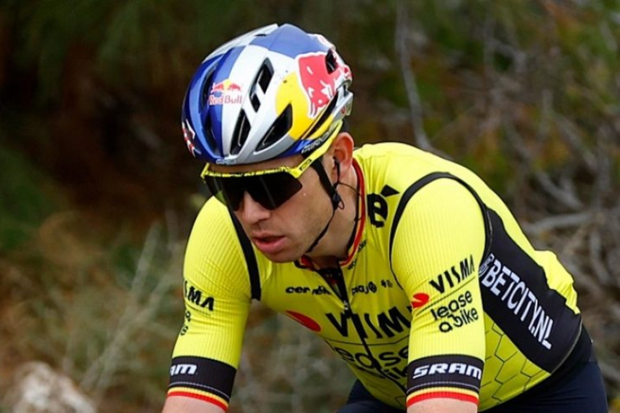 Laporte ocupar el puesto de Van Aert en el Giro de Italia