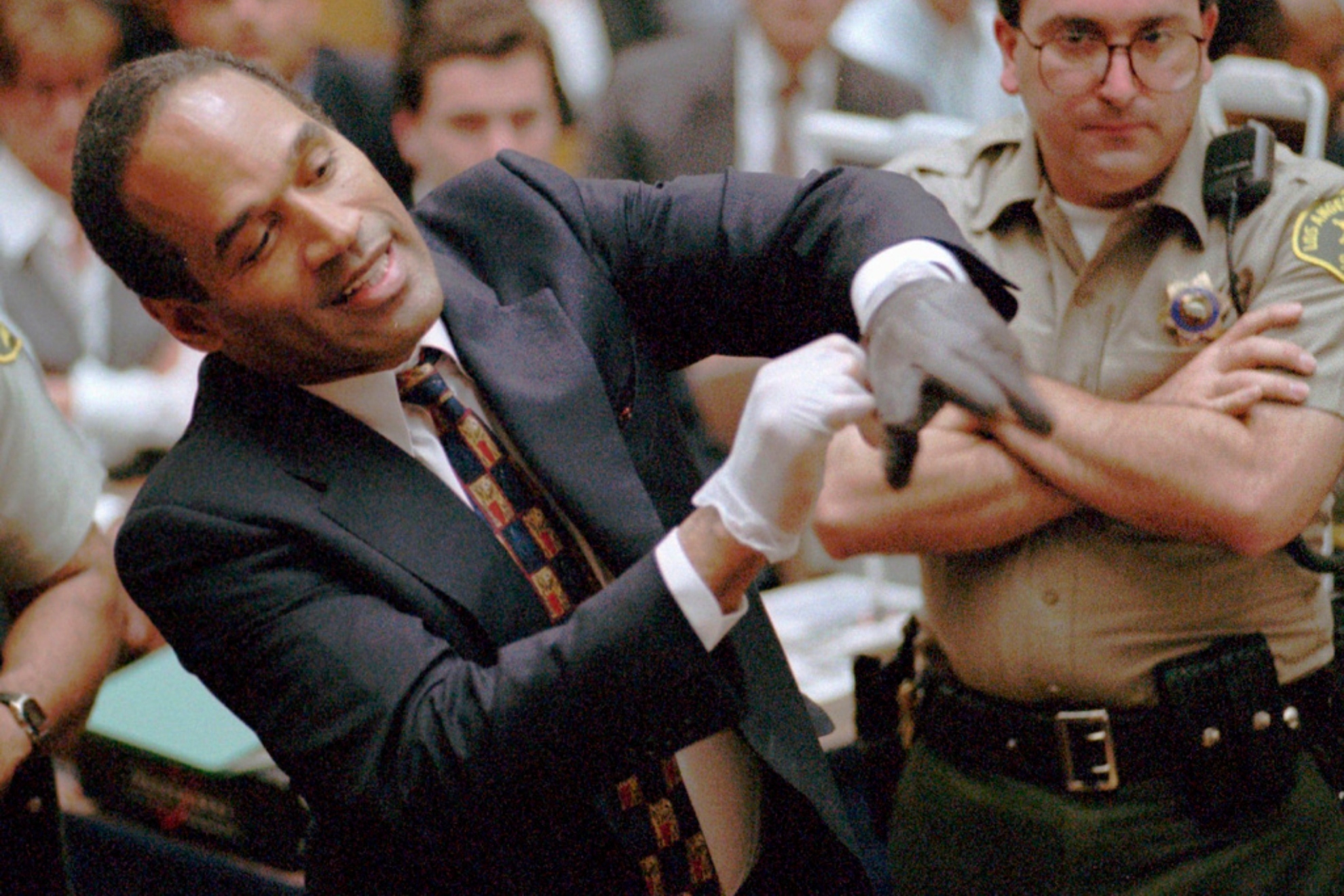 O.J. Simpsons iconic black glove fitting that turned the tide of his murder trial If it doesnt fit, you must acquit