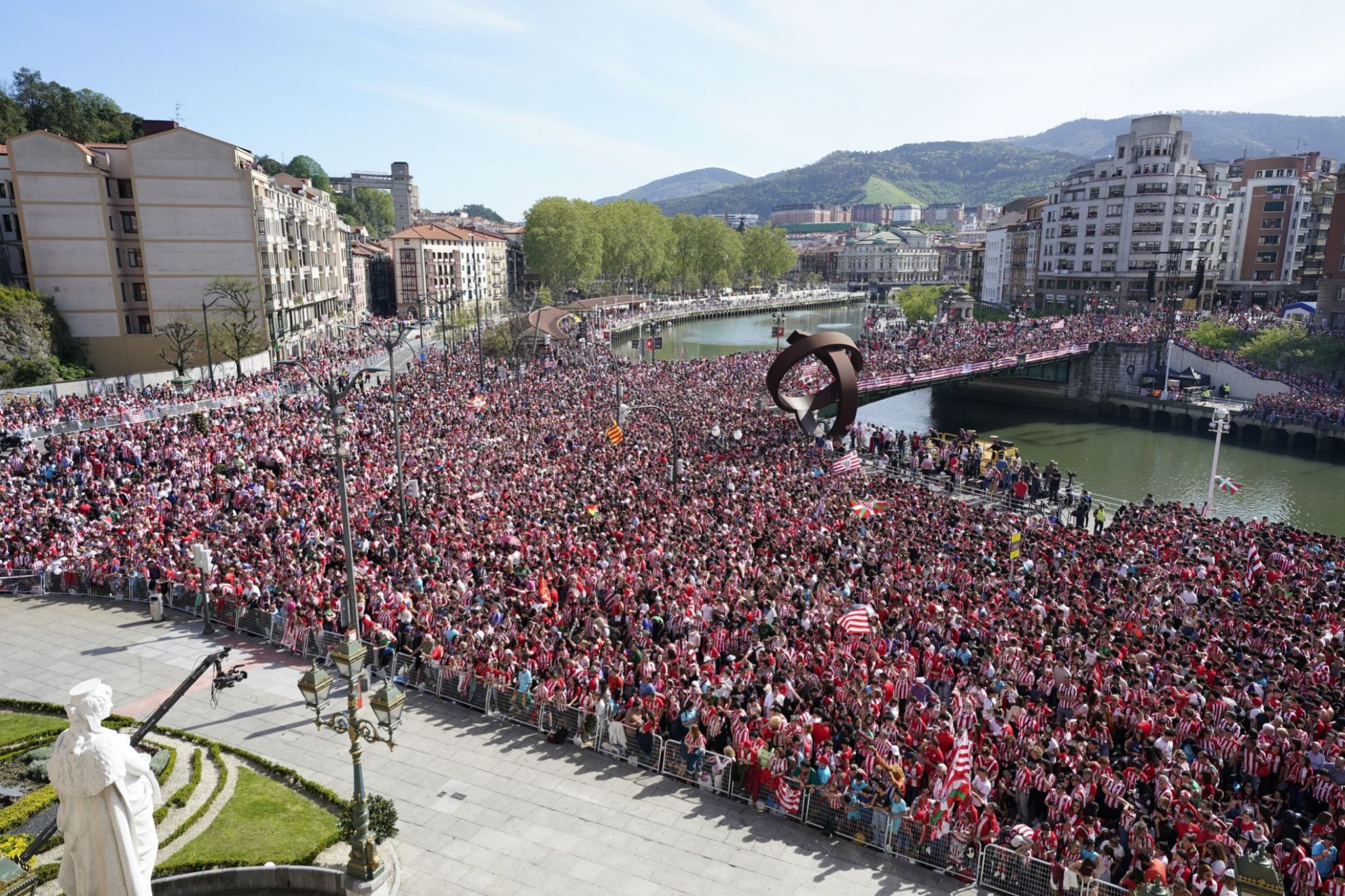 Athletic - Villarreal: horario, dnde ver hoy en TV y canal del partido de  LaLiga EA Sports