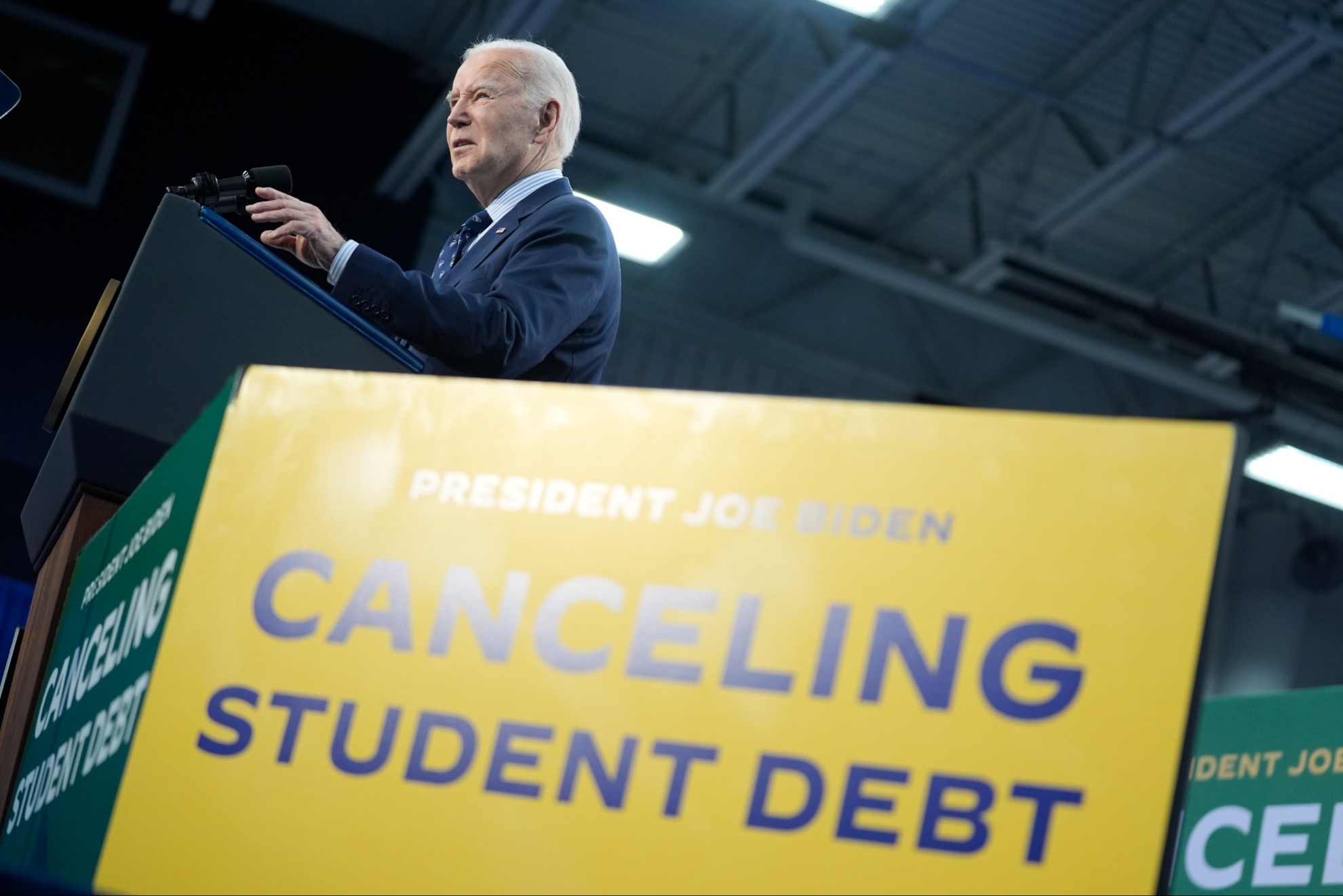 President Biden has a new plan for student loaj forgiveness.