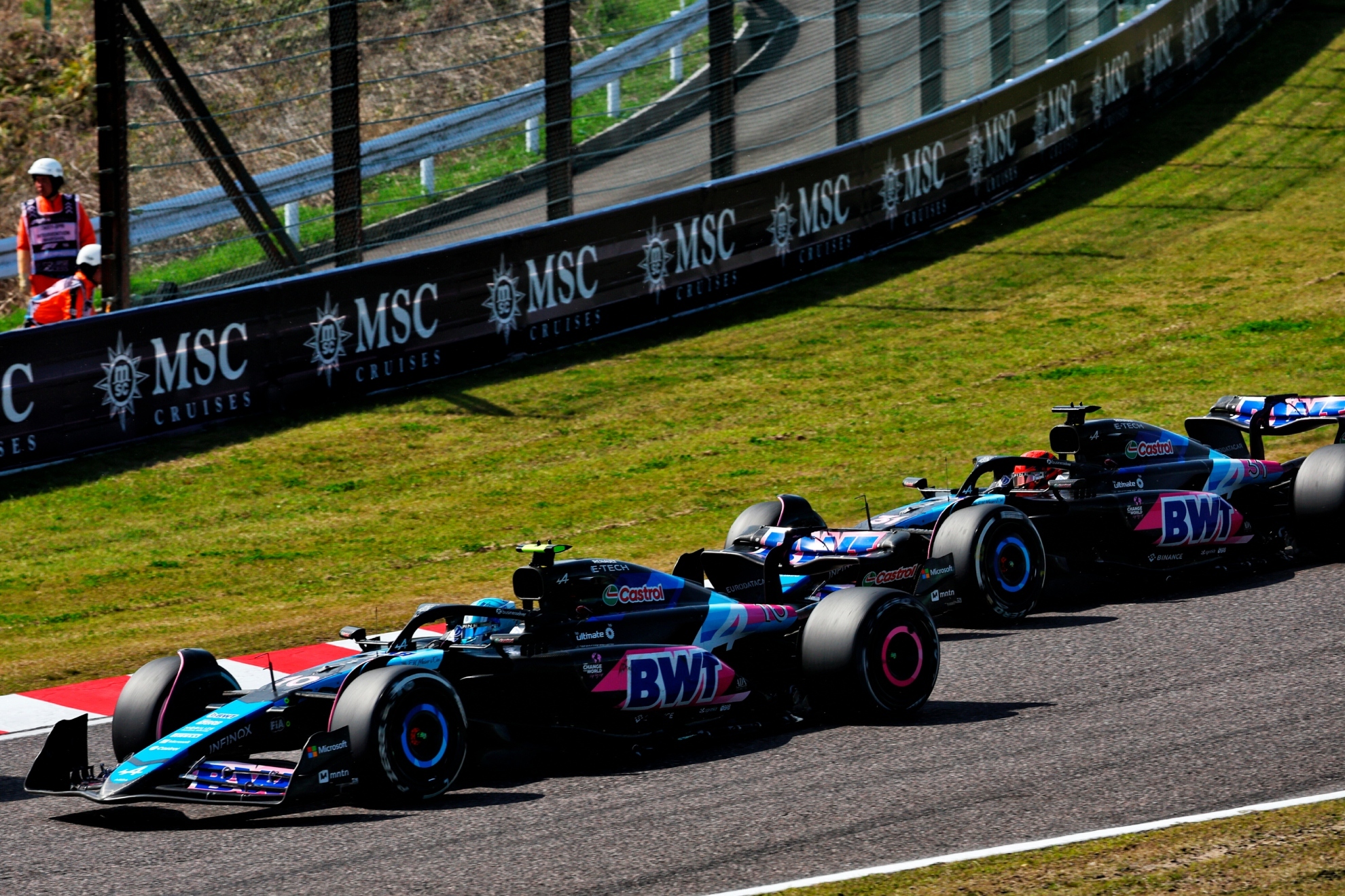 Esteban Ocon y Pierre Gasly durante el Gran Premio de Jap�n.