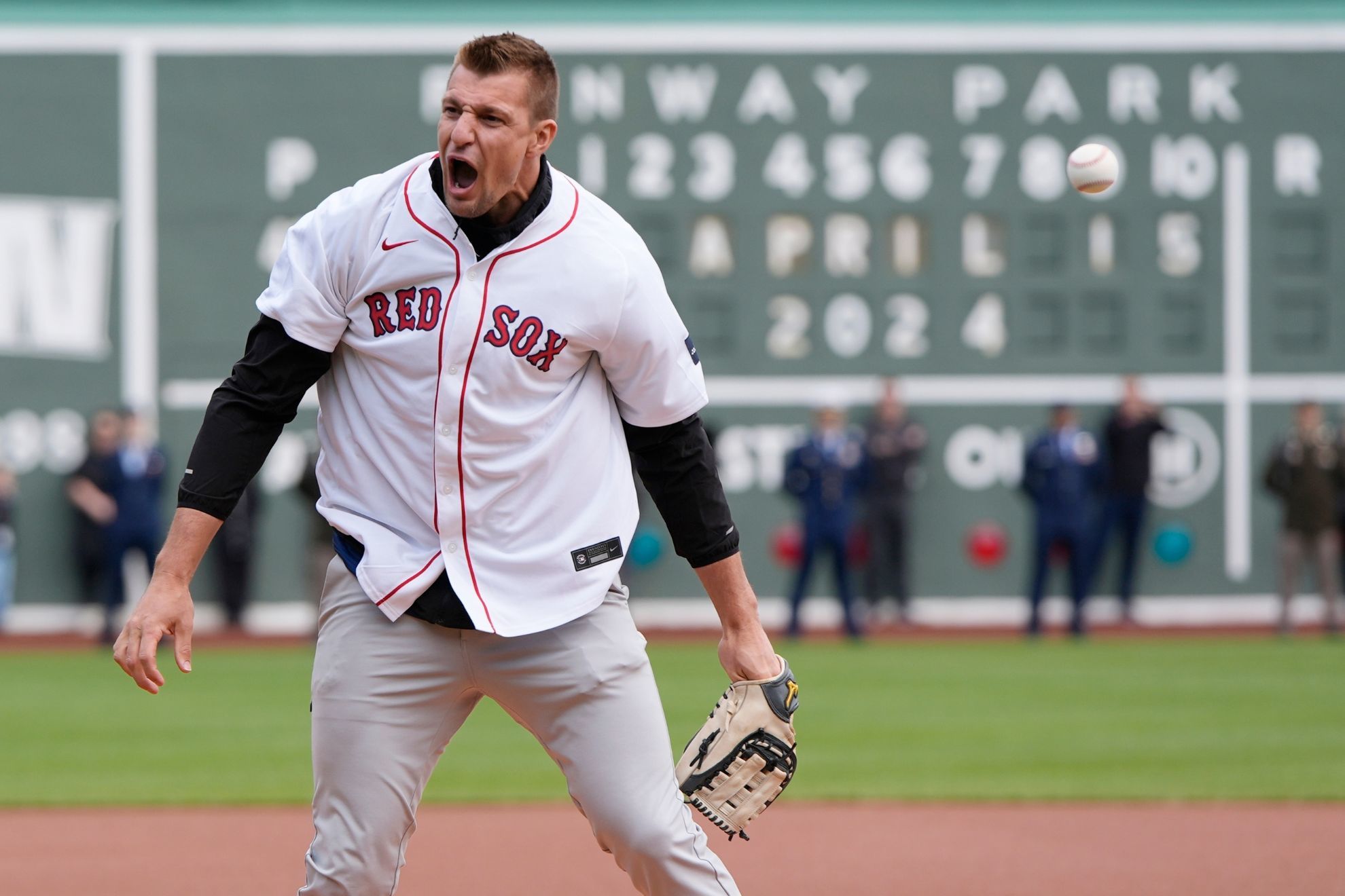 Rob Gronkowski throws first pitch at Red Sox game in true Gronk fashion