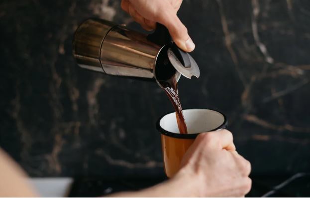 El delicioso truco para potenciar el efecto de la cafena del caf en el desayuno o cuando quieras