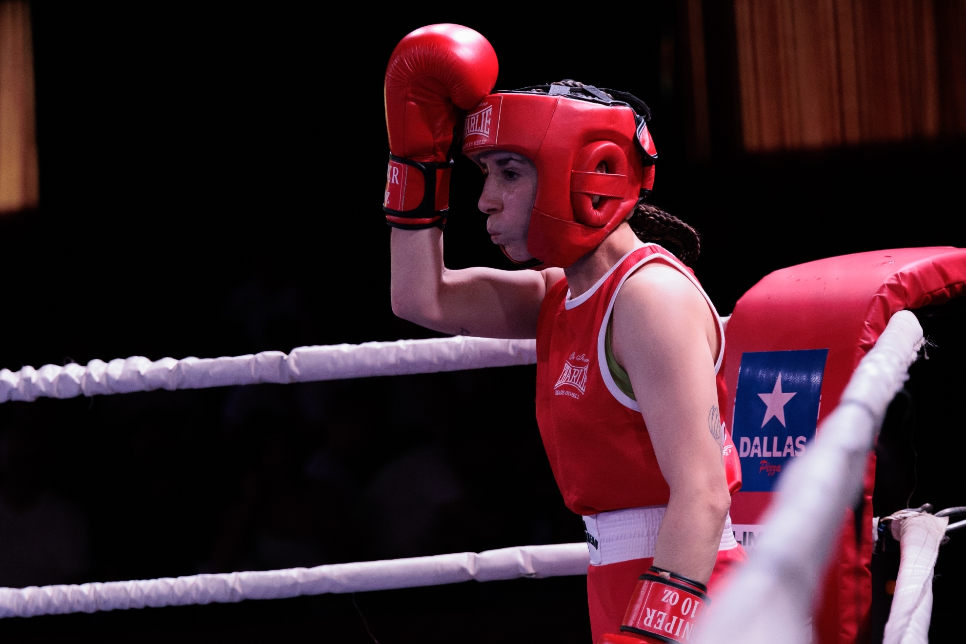 La boxeadora Laia Pujol, en una pelea en Castellbisbal.