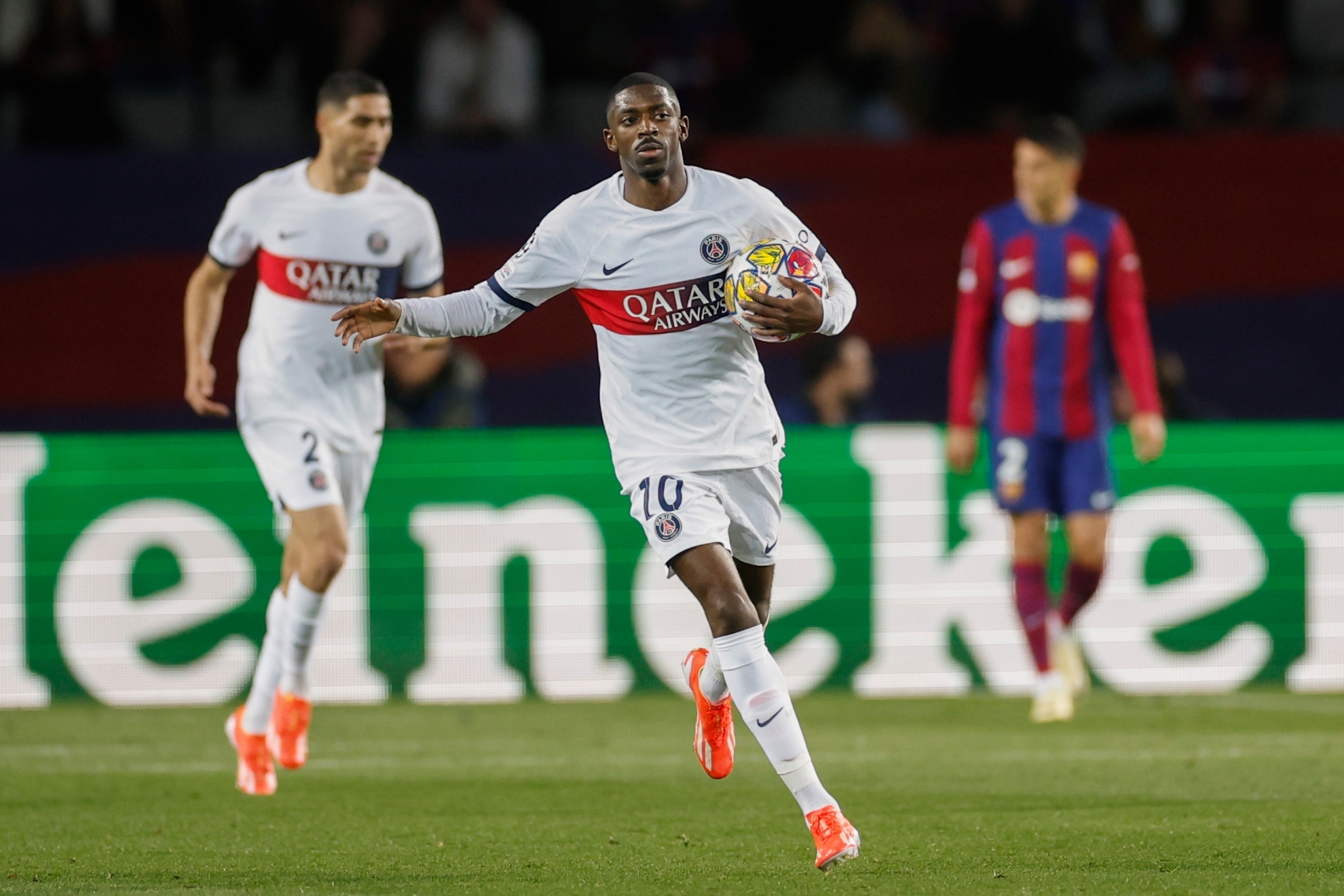 Ousmane Dembl celebra su gol en la vuelta contra el Barcelona.