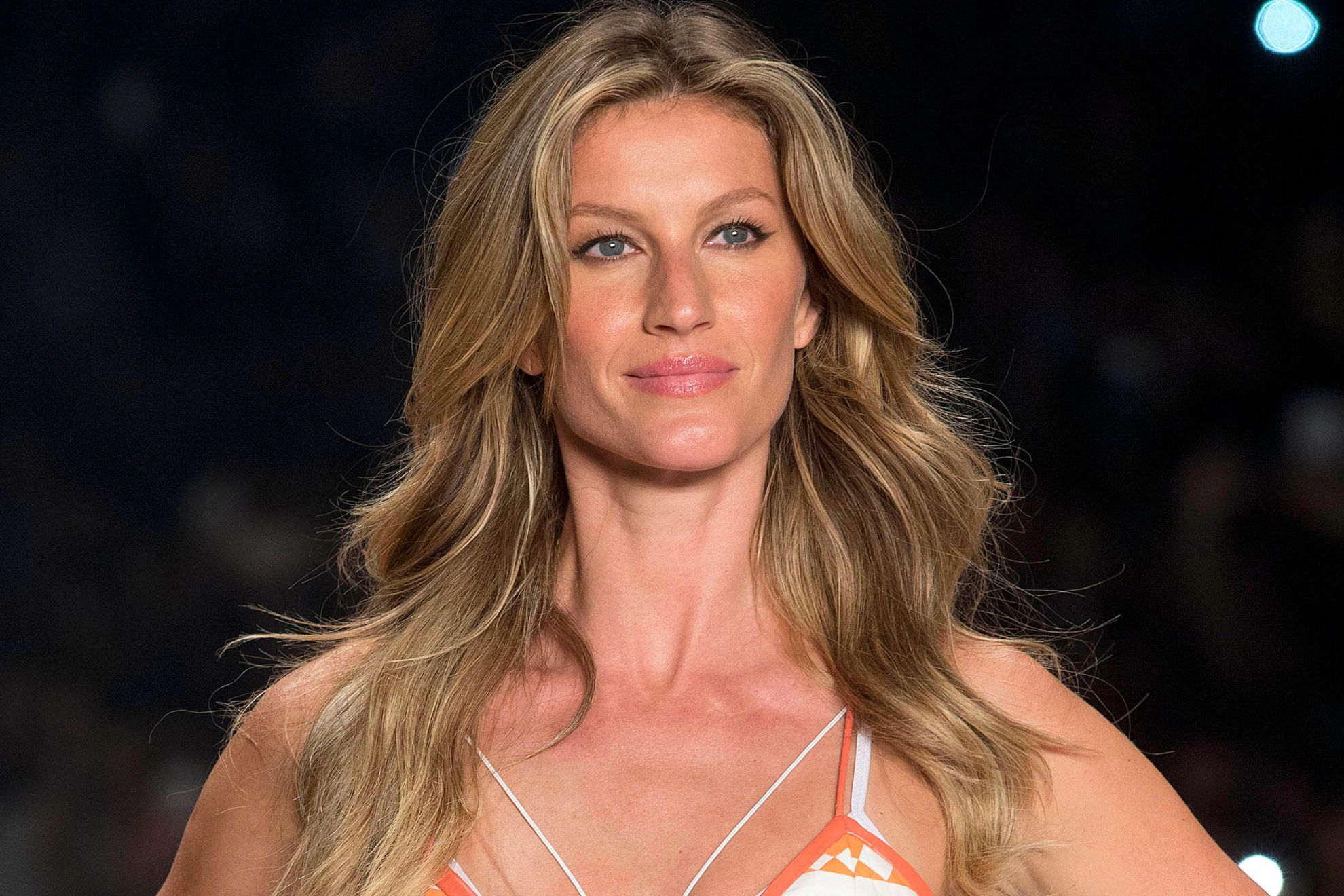 Gisele Bndchen is seen spending quality time with her daughter