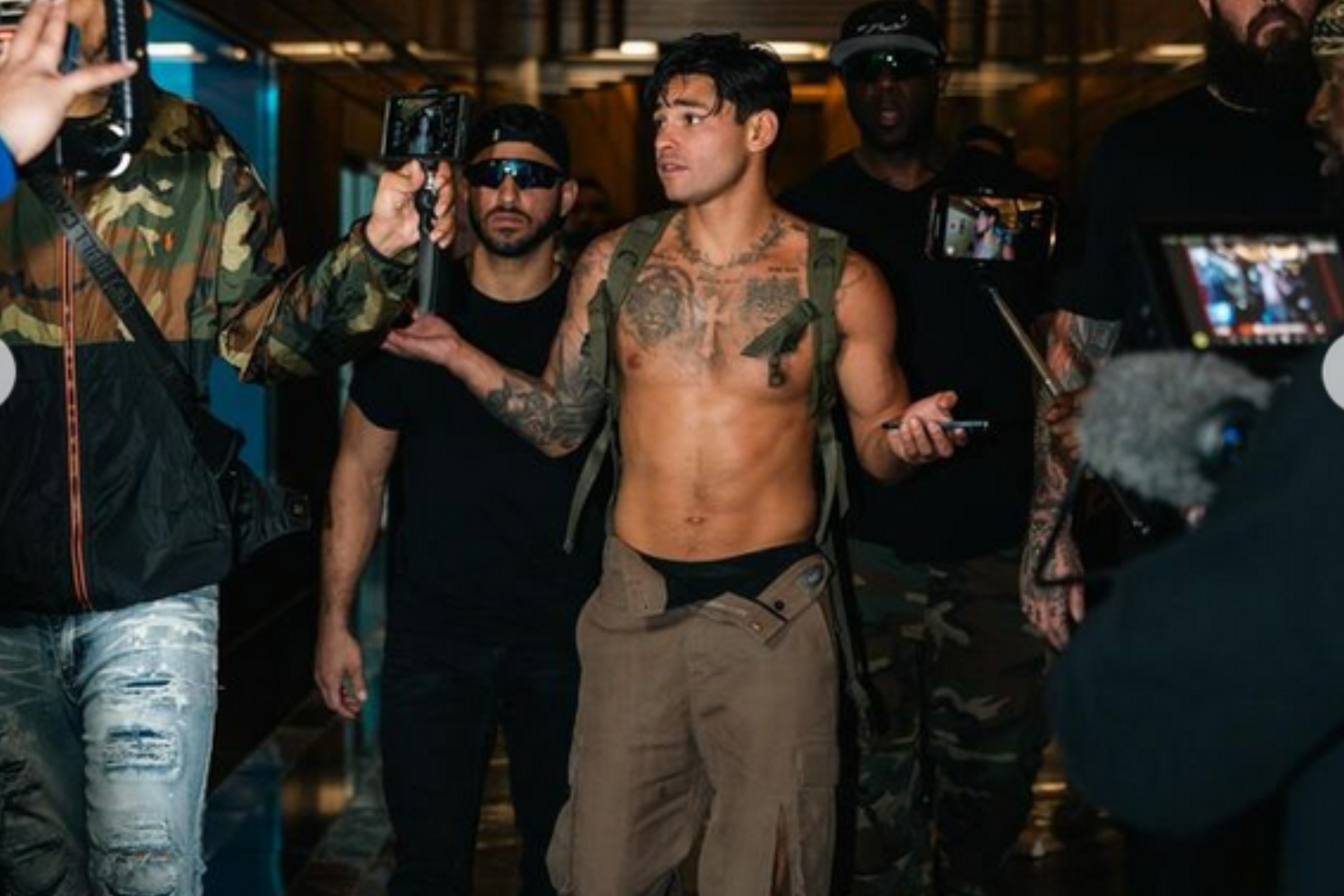Ryan Garcia arriving at the last press conference before the fight.