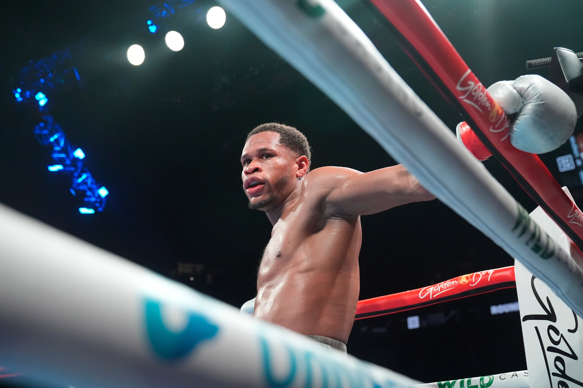 Devin Haney receives emotional message of support after his loss to Ryan Garcia