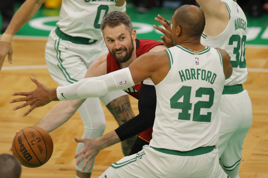 Los Celtics aprenden la lección y arrancan con una victoria ante los Heat