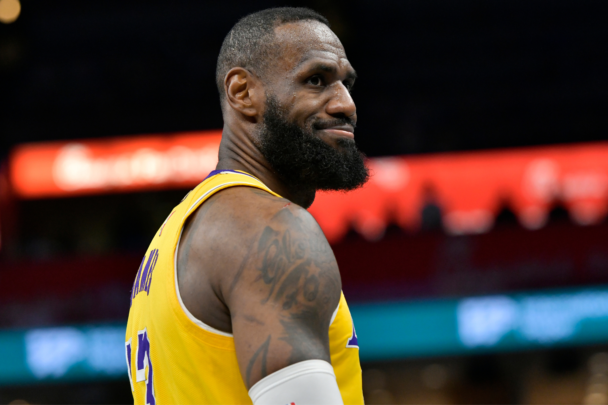 LeBron James is getting closer to Michael Jordan to take the title of GOAT, according to NBA players