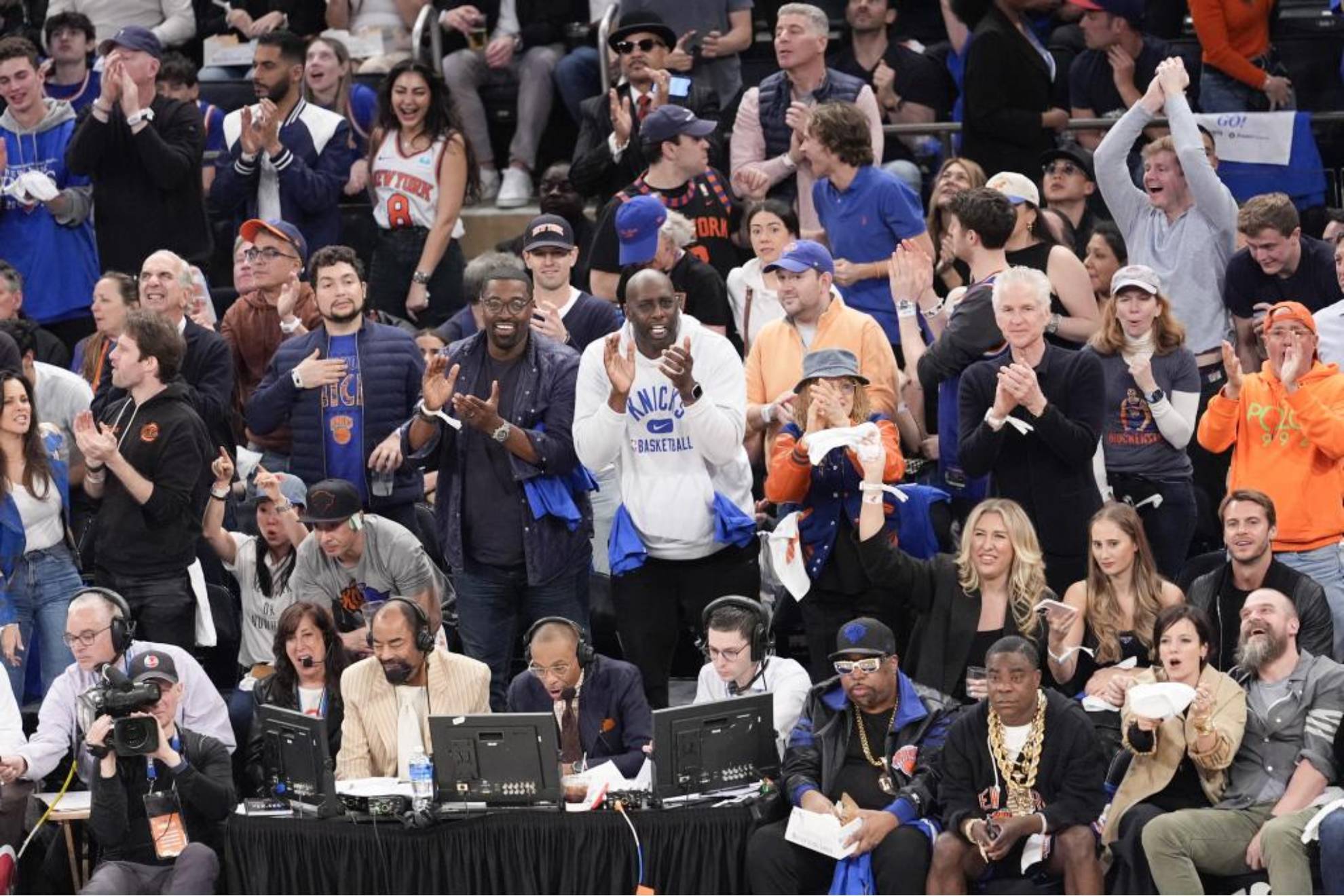 Knicks fans celebrate.