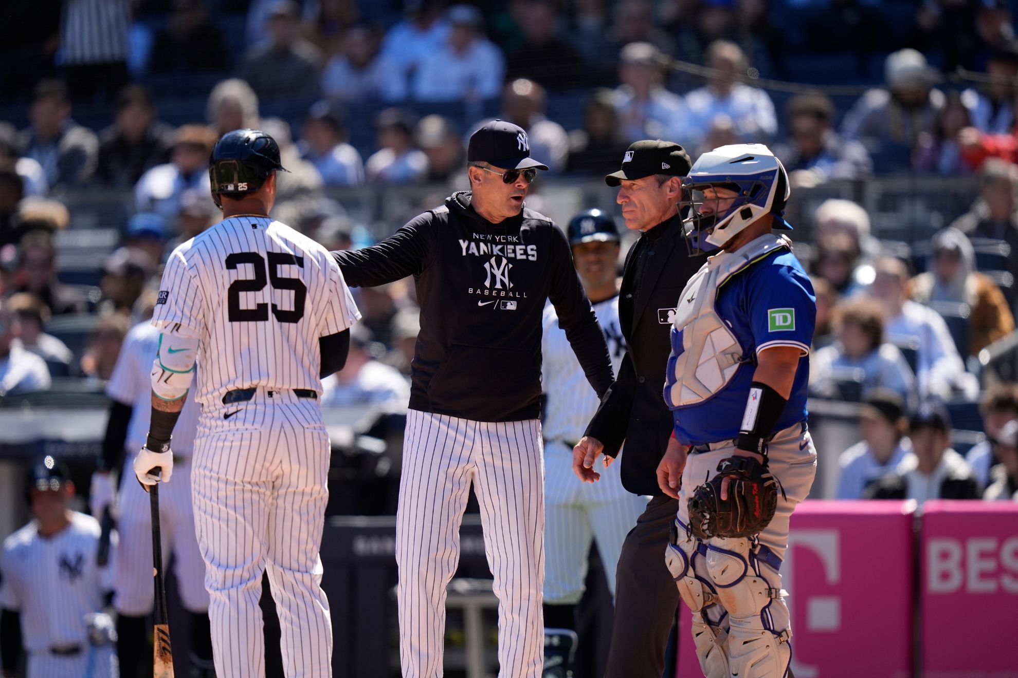 Umpire who wrongfully ejected Aaron Boone might face consequences after his blunder call