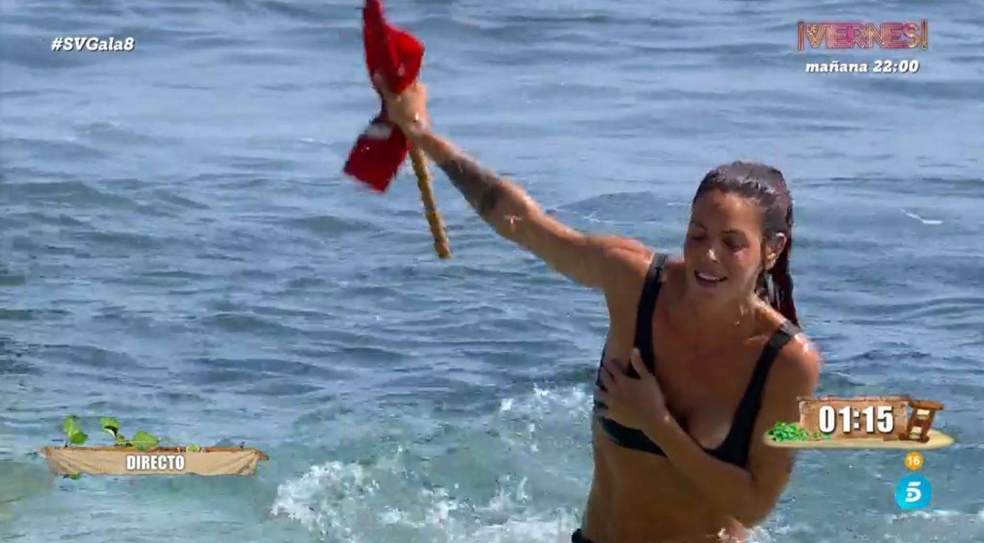 Laura Matamoros protagoniza un descuido que deja al descubierto su pecho en 'Supervivientes 2024'