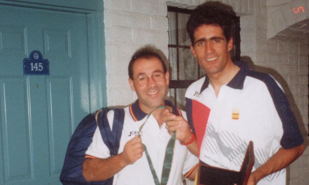 Torrontegui junto a Indur