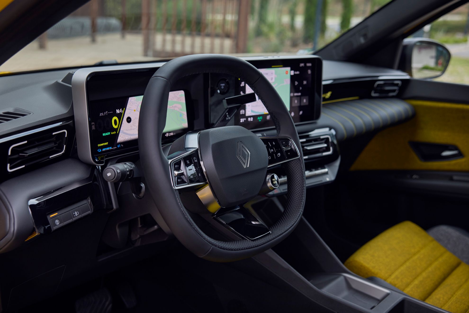 El interior combina tecnolog