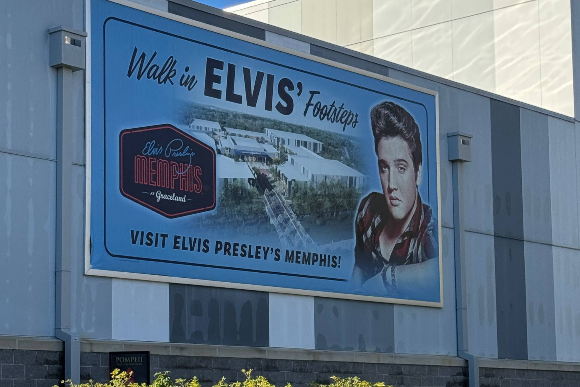 Fachada del Museo del Autom