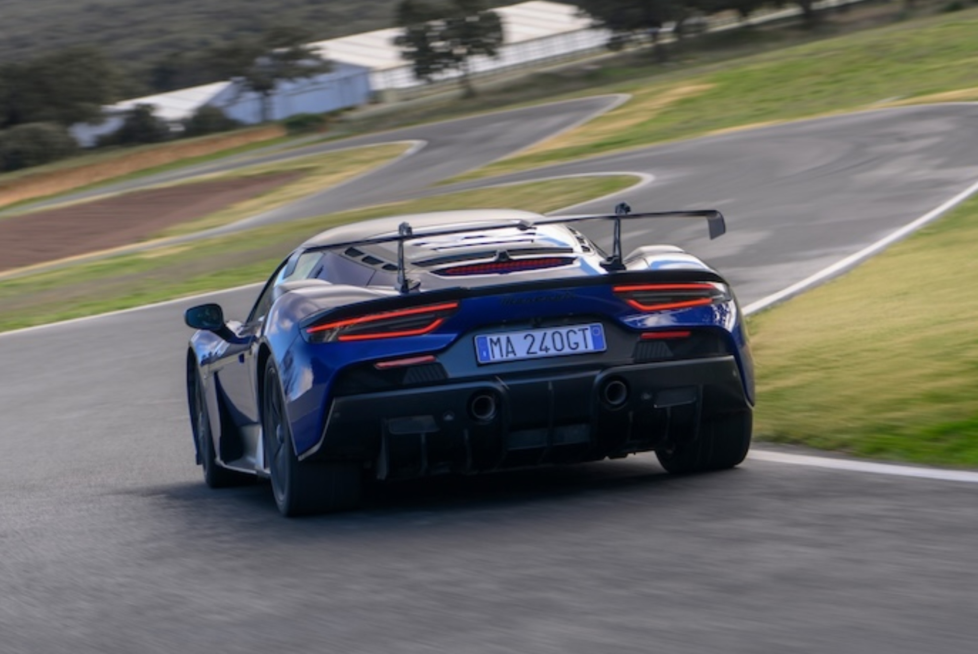 Tuvimos la posibilidad de probar el MC20 Stradale en Ascari.