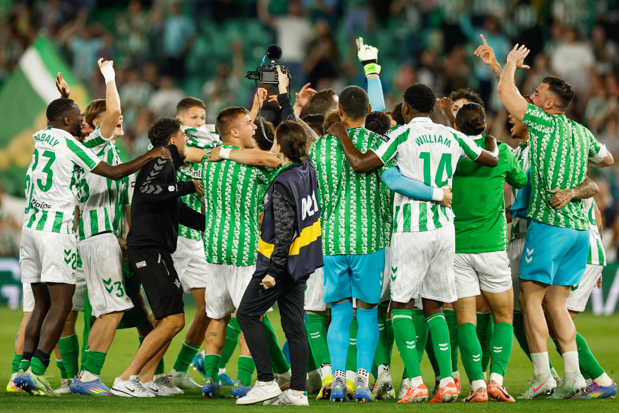 El Betis le recupera cinco puntos y nueve goles al Villarreal en cinco ...