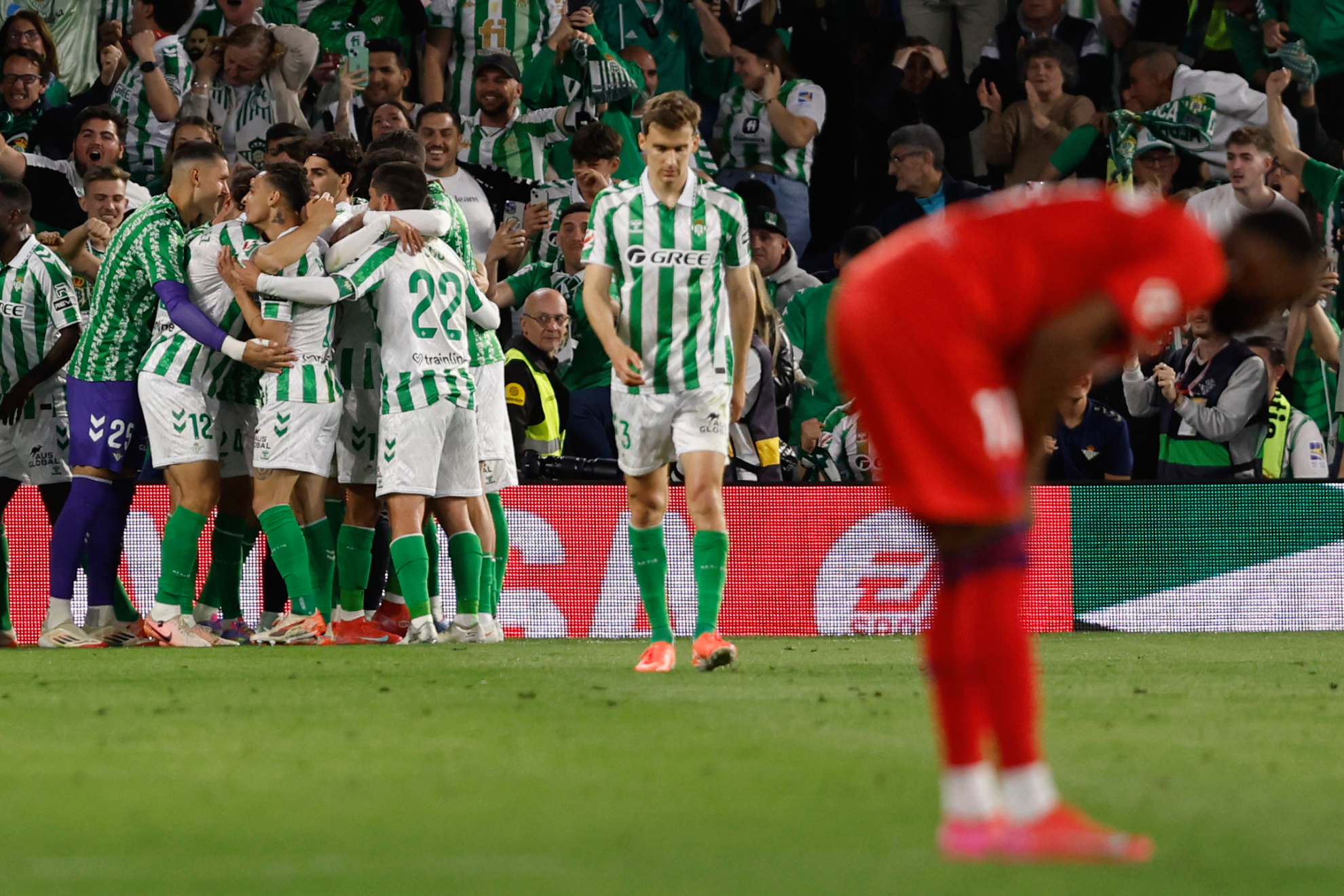 El Betis consolida un cambio de tendencia respecto a su eterno rival ...