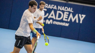 Movistar vuelve a becar a jvenes tenistas en la Rafa Nadal Academy