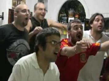 El gol de Iniesta vivido desde las casas españolas