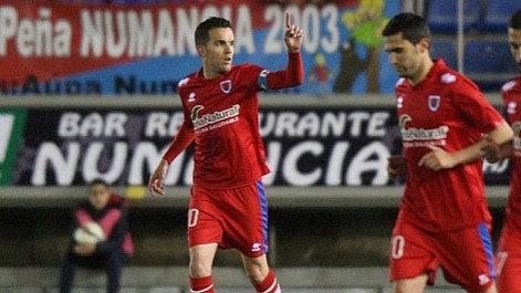 Gol de Julio Álvarez (4-1) en el Numancia-Las Palmas