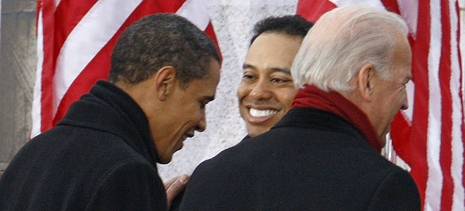 Barack Obama, Tiger Woods y el vice presidente electo John Biden