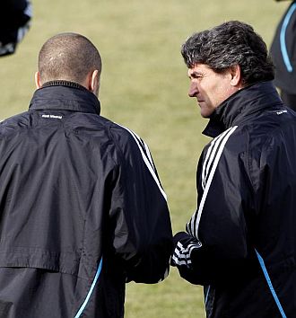 Juande Ramos dando instrucciones a Cannavaro