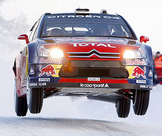 El francs Sbastien Loeb pilota su Citron C4 en el Rally de Noruega de 2009.