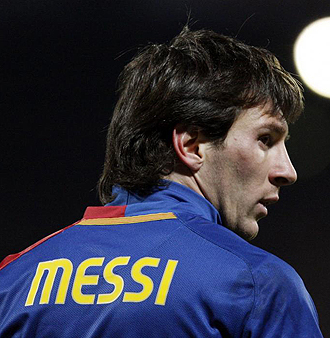 Leo Messi jugando con el Barcelona