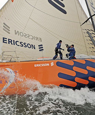 El Ericsson 3 se mantiene en la cabeza de la quinta etapa de la Volvo Ocean Race.