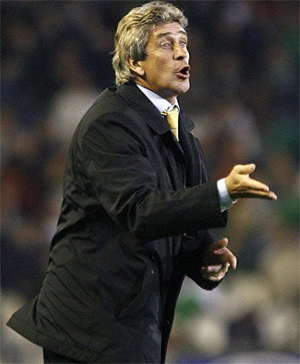 Manuel Pellegrini, tcnico del Villarreal, durante un partido