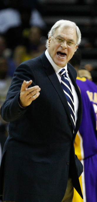 Phil Jackson, durante un partido de los Lakers.