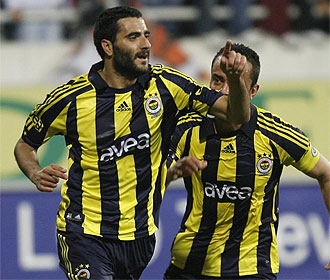 Giza celebra un gol al Besiktas.