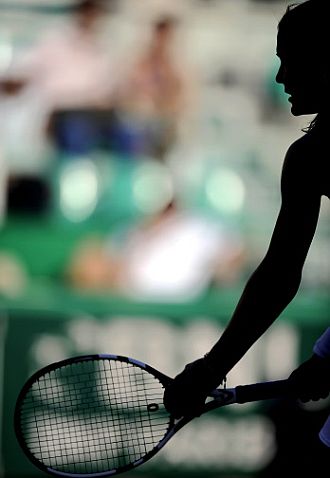 Dinara Safina sufri para ganar a Venus Williams
