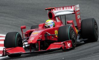 Felipe Massa, con el Ferrari en Montmel