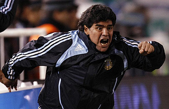 Maradona celebrando un gol de Argentina