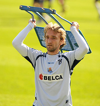 Diego Rivas, durante un ejercicio de un entrenamiento en Zubieta